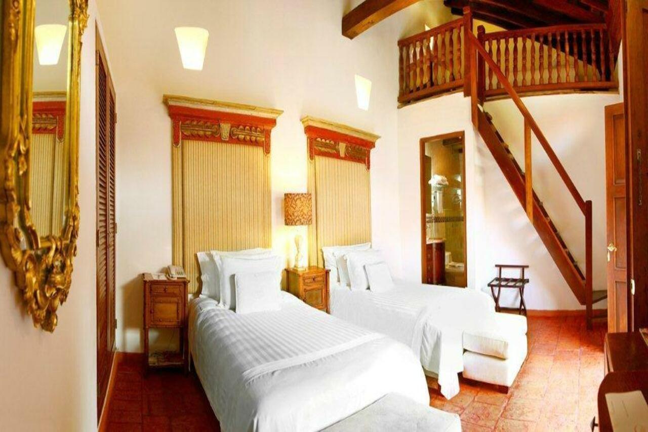 Hotel Boutique Casa Del Arzobispado Cartagena Екстер'єр фото