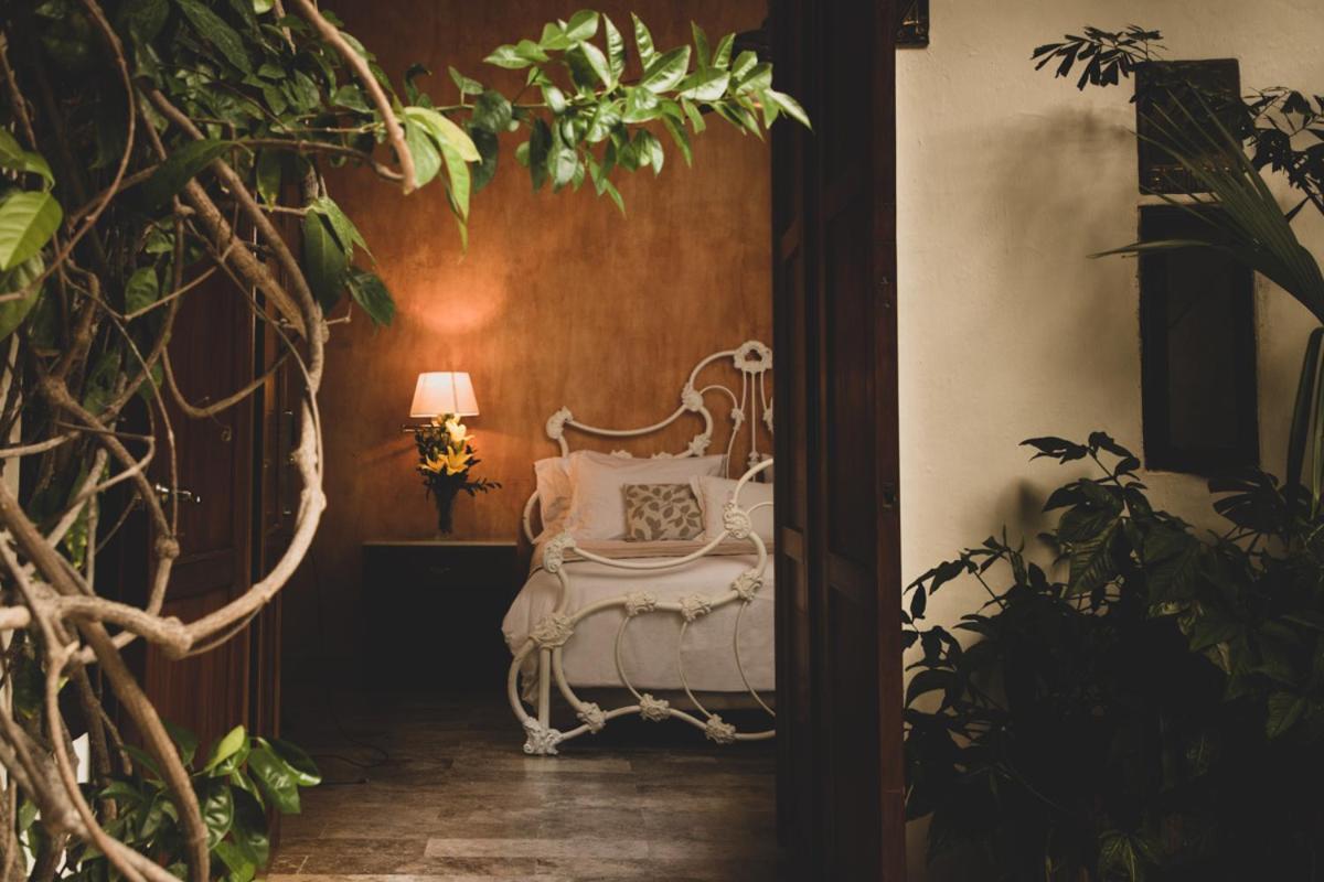 Hotel Boutique Casa Del Arzobispado Cartagena Екстер'єр фото