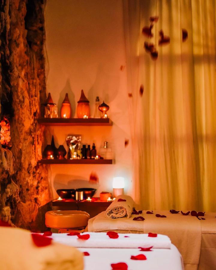 Hotel Boutique Casa Del Arzobispado Cartagena Екстер'єр фото